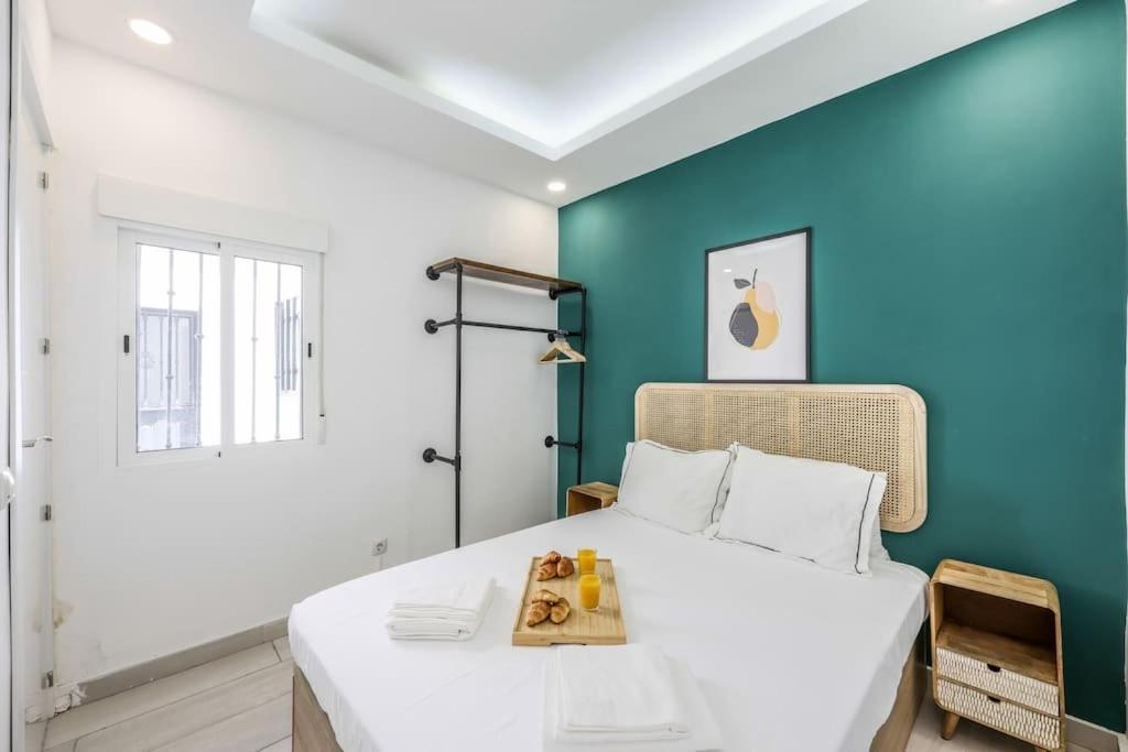 Luxe Apartment In Tetuan Madrid Extérieur photo
