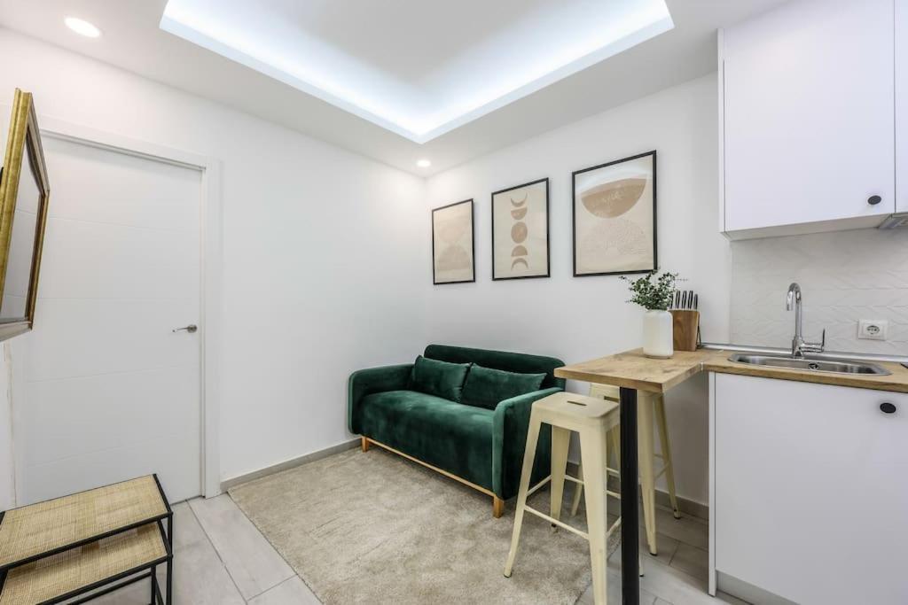 Luxe Apartment In Tetuan Madrid Extérieur photo