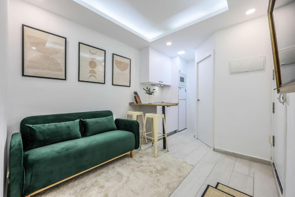 Luxe Apartment In Tetuan Madrid Extérieur photo