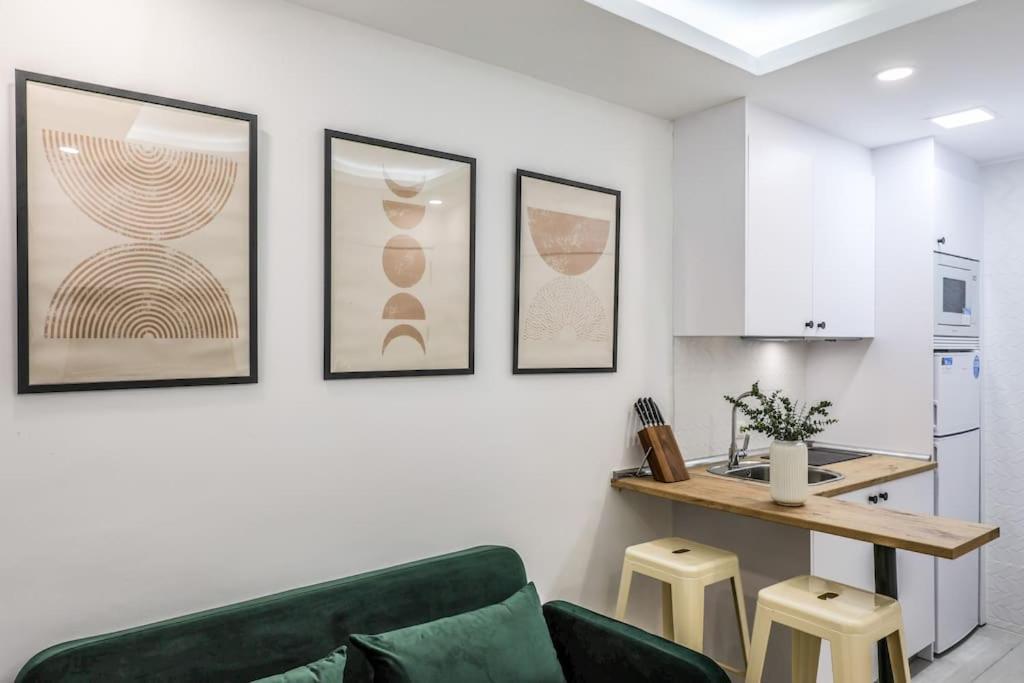 Luxe Apartment In Tetuan Madrid Extérieur photo