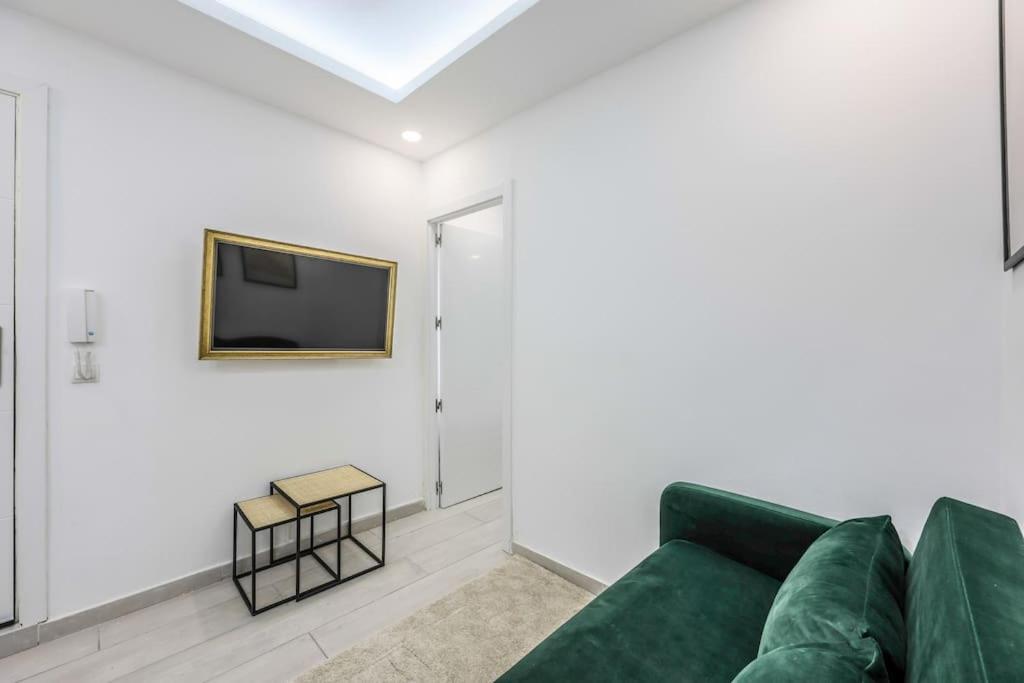 Luxe Apartment In Tetuan Madrid Extérieur photo
